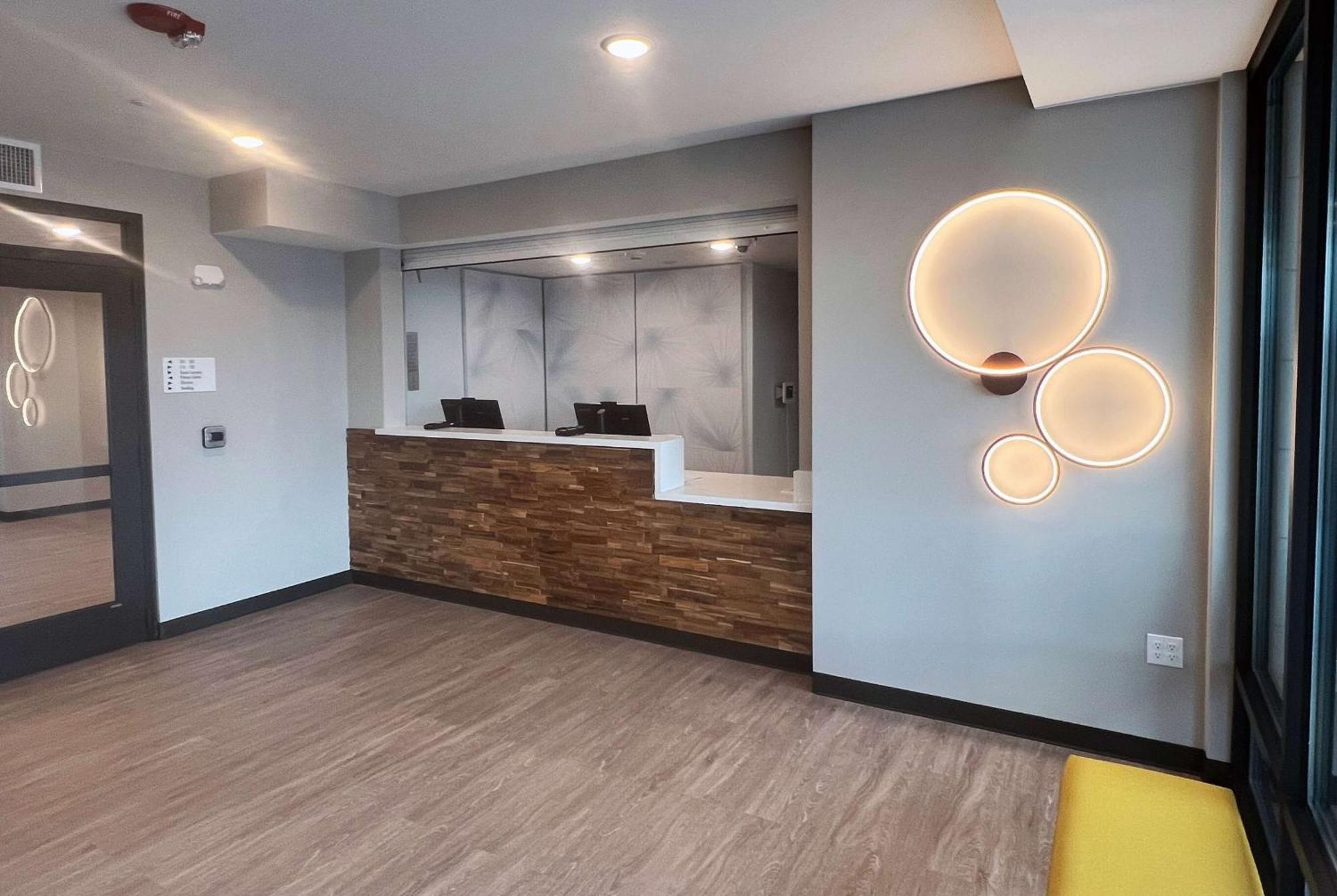 Echo Suites Extended Stay By Wyndham Indianapolis Ameriplex Экстерьер фото